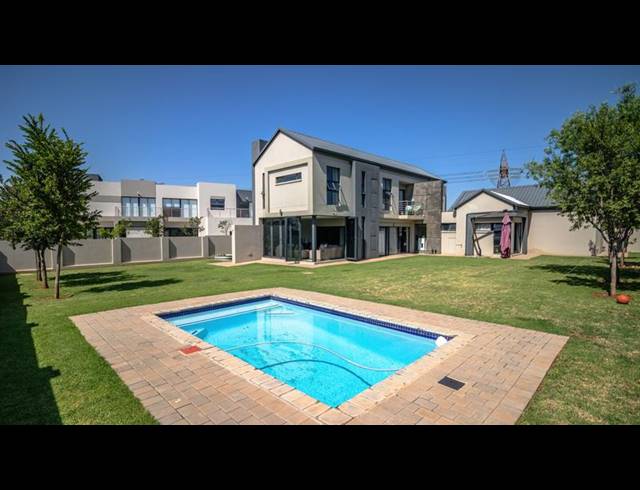 4 BEDROOM HOUSE FOR SALE IN MIDSTREAM MEADOWS